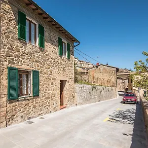 casa-francesca-montalcino.it-tuscanyhotel.com/